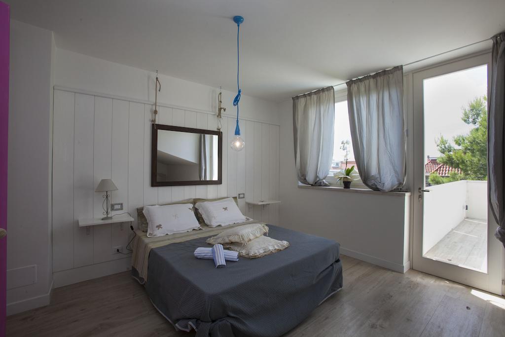 A Casa Di Lolu Bed and Breakfast Grottammare Exteriör bild