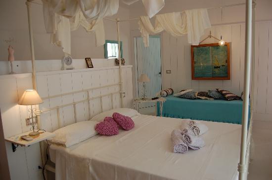 A Casa Di Lolu Bed and Breakfast Grottammare Rum bild